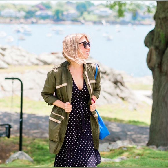 Ann Taylor Sz 4 Blue Polka Dot V Neck Wrap Dress Short Sleeve Classic Retro EUC - Picture 2 of 12